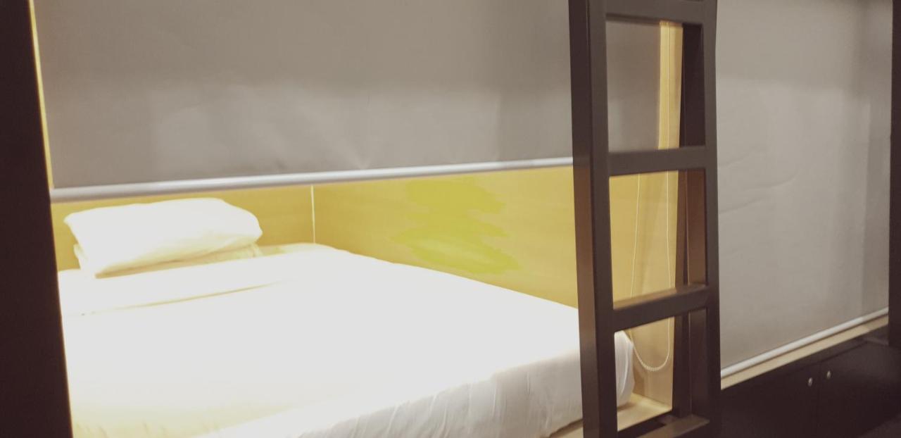 Star Anise Boutique Capsules Hotel โคลอมโบ ภายนอก รูปภาพ