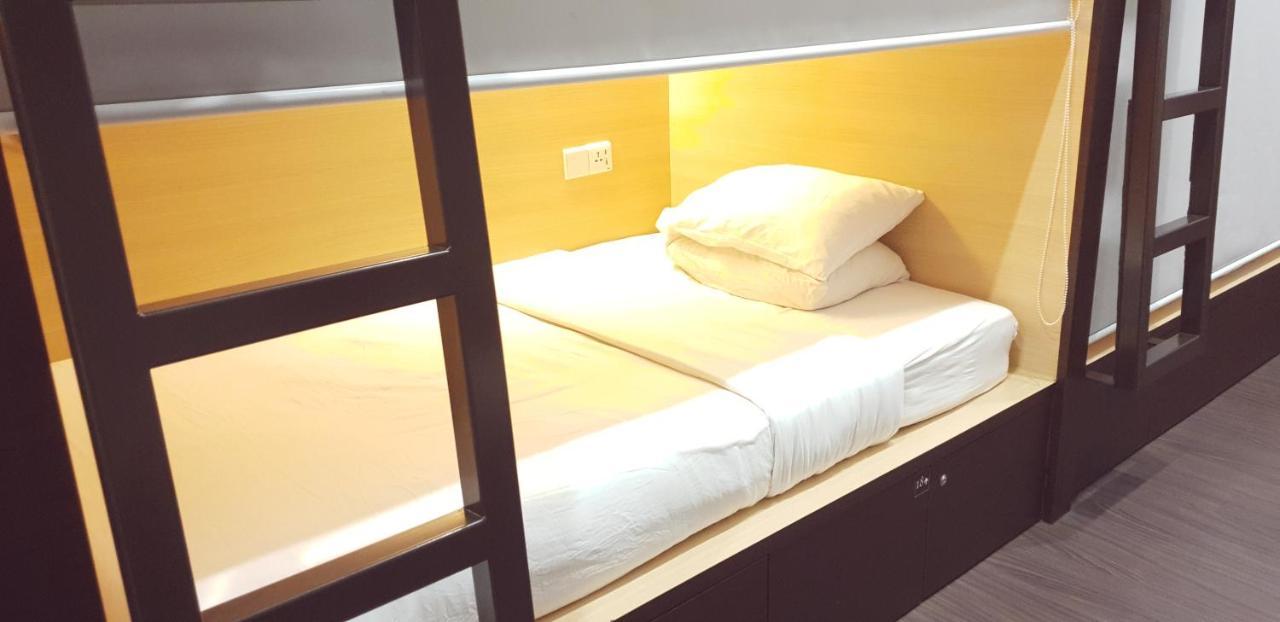Star Anise Boutique Capsules Hotel โคลอมโบ ภายนอก รูปภาพ