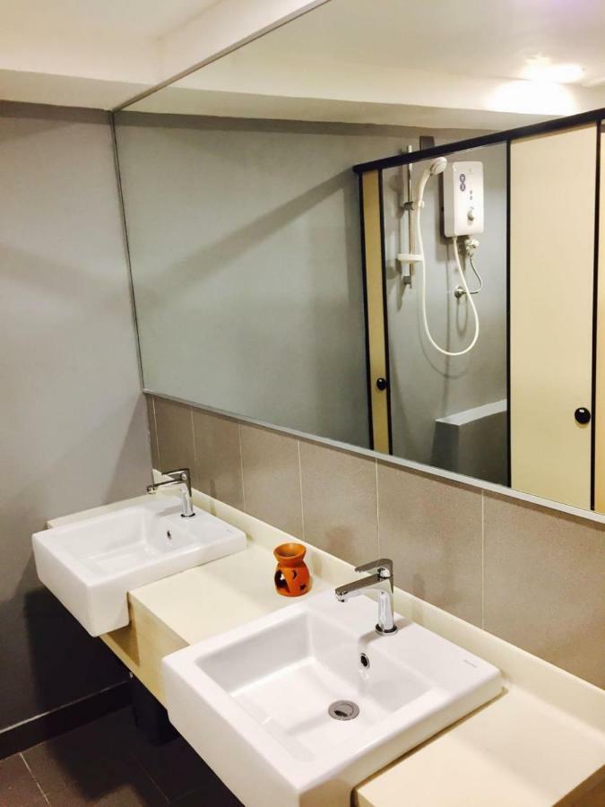 Star Anise Boutique Capsules Hotel โคลอมโบ ภายนอก รูปภาพ