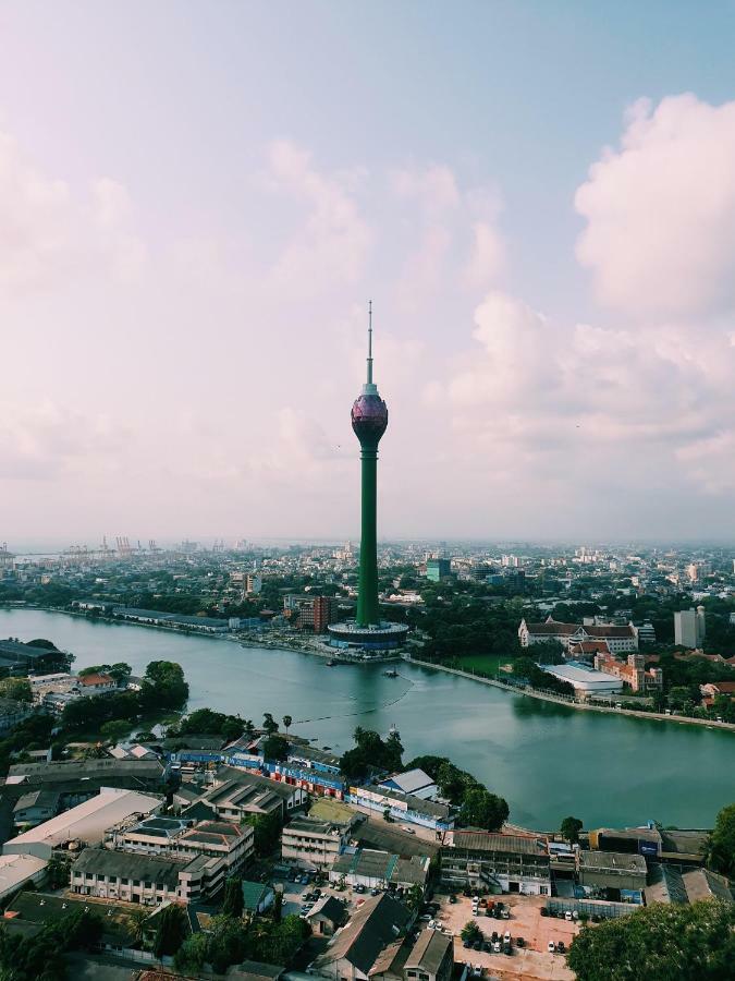 Star Anise Boutique Capsules Hotel โคลอมโบ ภายนอก รูปภาพ